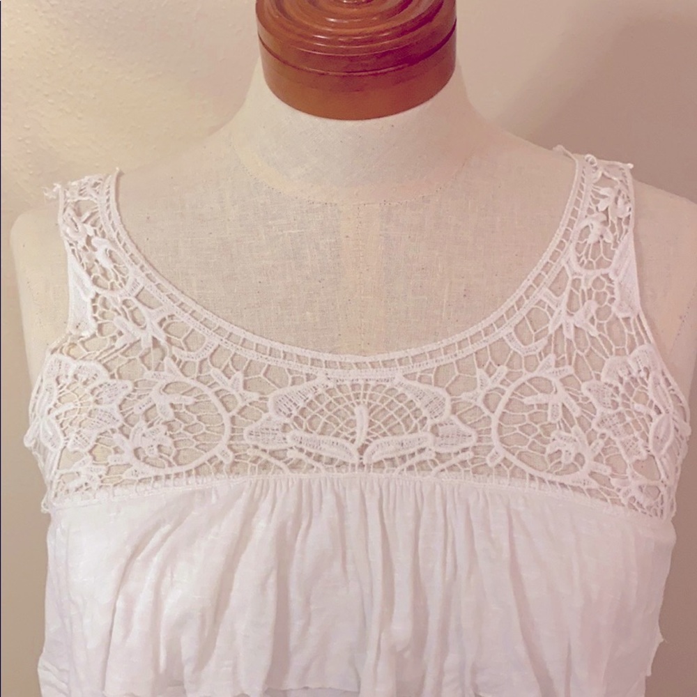 Lacey Ruffle White Tank Top - Picture 3 of 6